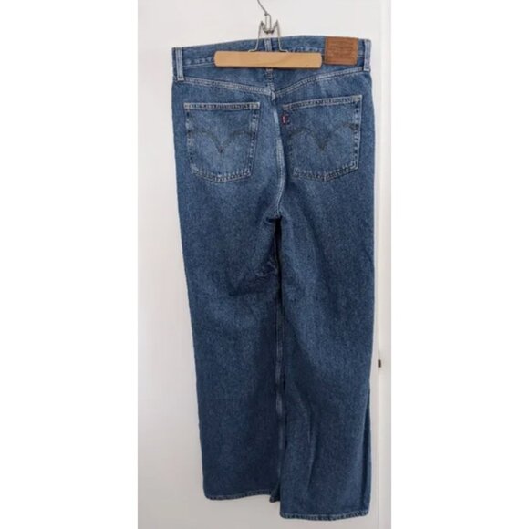 Levi's High and Loose Jeans - Picture 5 of 5